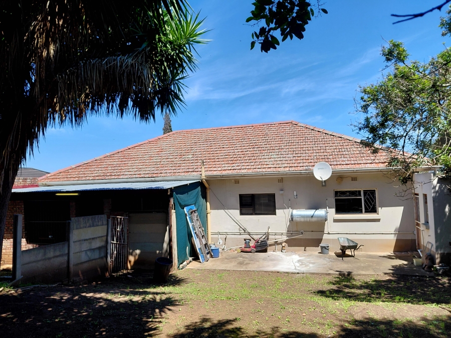 4 Bedroom Property for Sale in Van Riebeeck Hoogte Eastern Cape